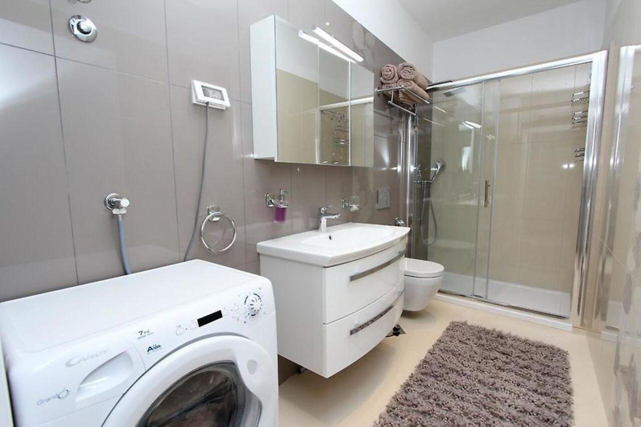 Apartment Edi ロヴィニ エクステリア 写真